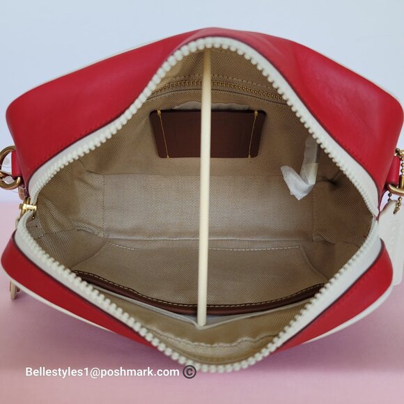 COACH Unisex 1941 Camera Glovetanned Leather with COACH Stamp Crossbody Bag⭐ - Picture 13 of 16